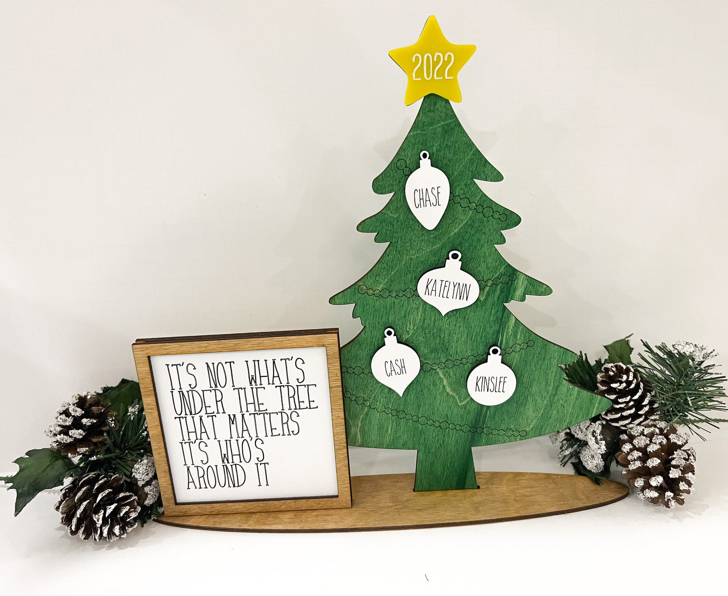 Personalized Standing Christmas Family Tree, Gift for Her, Christmas Home Decor, Holiday Decor, Holiday Gift Ideas, Personalized Decoration
