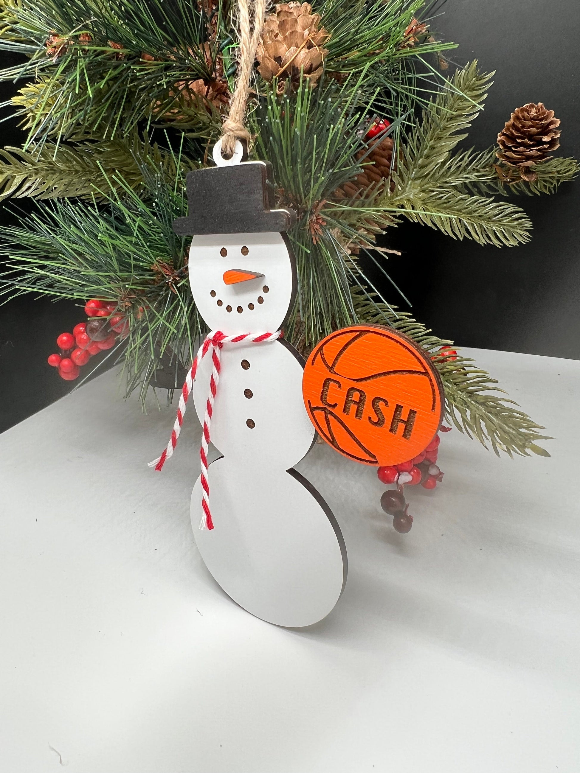 Personalized Basketball Snowman Ornament, Sports Ornament, Gift for Coach, Gift for Him, Gift for Kids, Basketball Gifts, Christmas Ornament