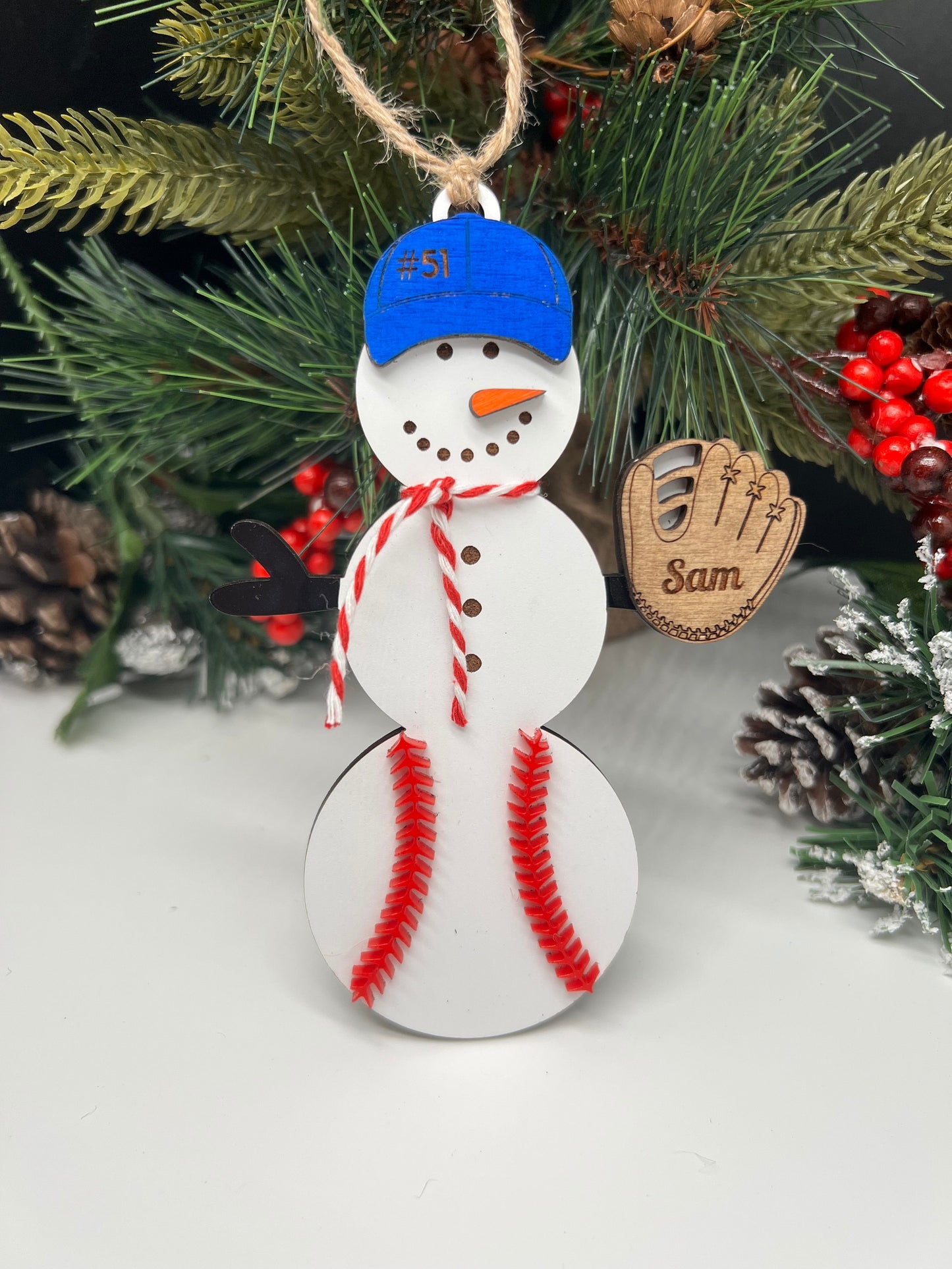 Personalized Baseball Snowman Ornament, Gift for Coach, Softball Gift, Baseball Ornament, Christmas Tree Decor, Snowman Ornament, Coach/kids