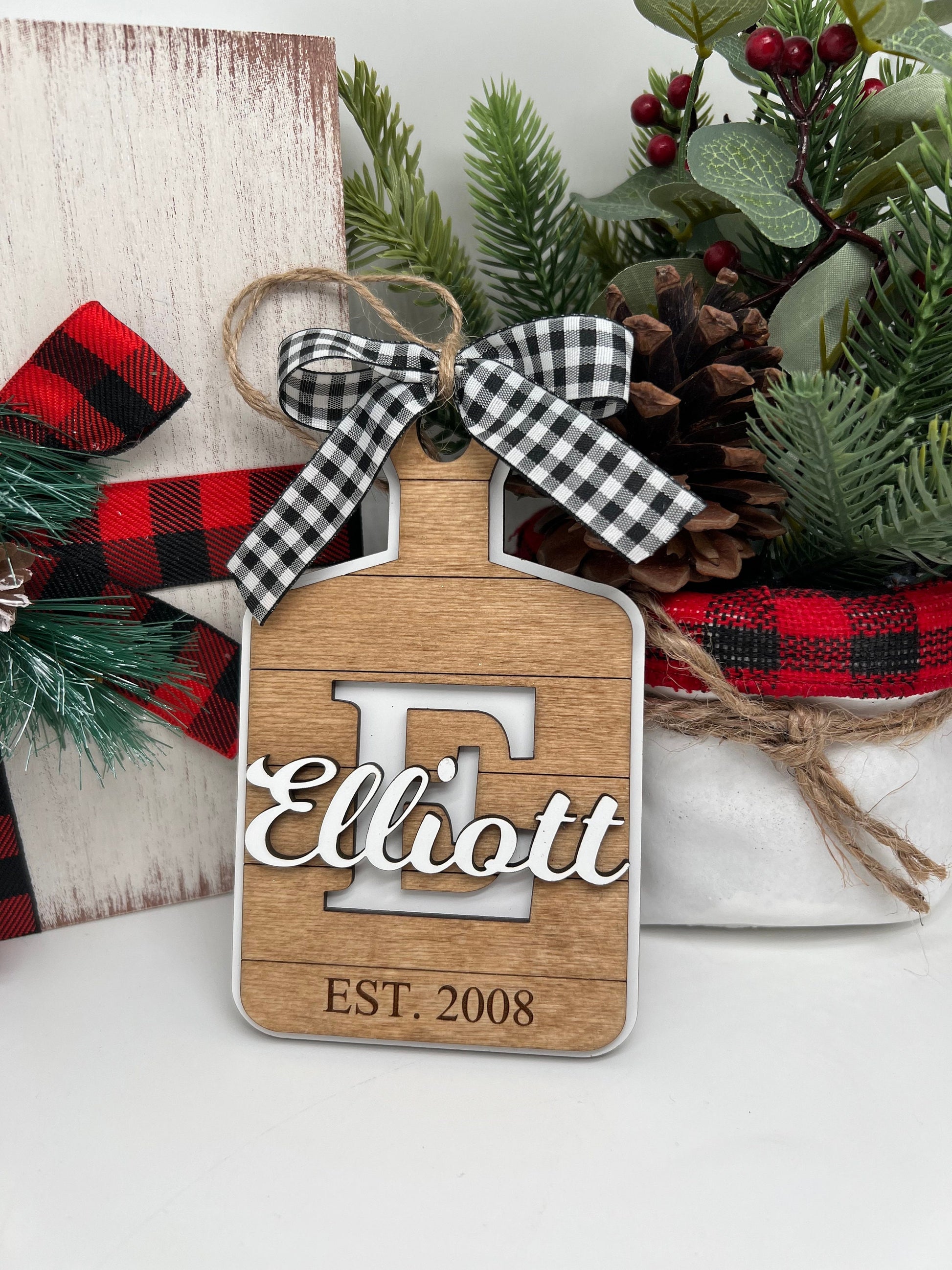 Personalized Cutting Board Ornament, Gift for Her, New Home Gift, Last Name Ornament, Monogram Ornament, Custom Ornament, Gift Ideas