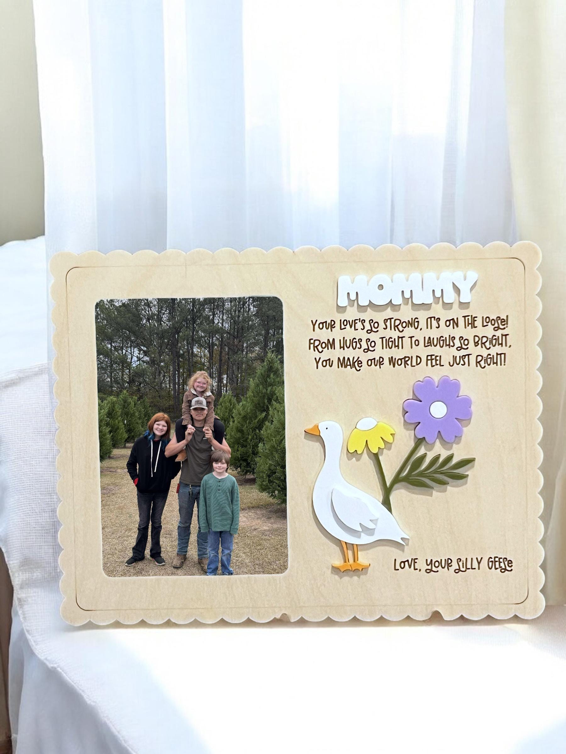 Mother's Day Gift Personalized Silly Goose Photo Frame, Keepsake Gift, Custom Gift for Mom/Dad/Grandparents/New Mom, Gift from children/kids