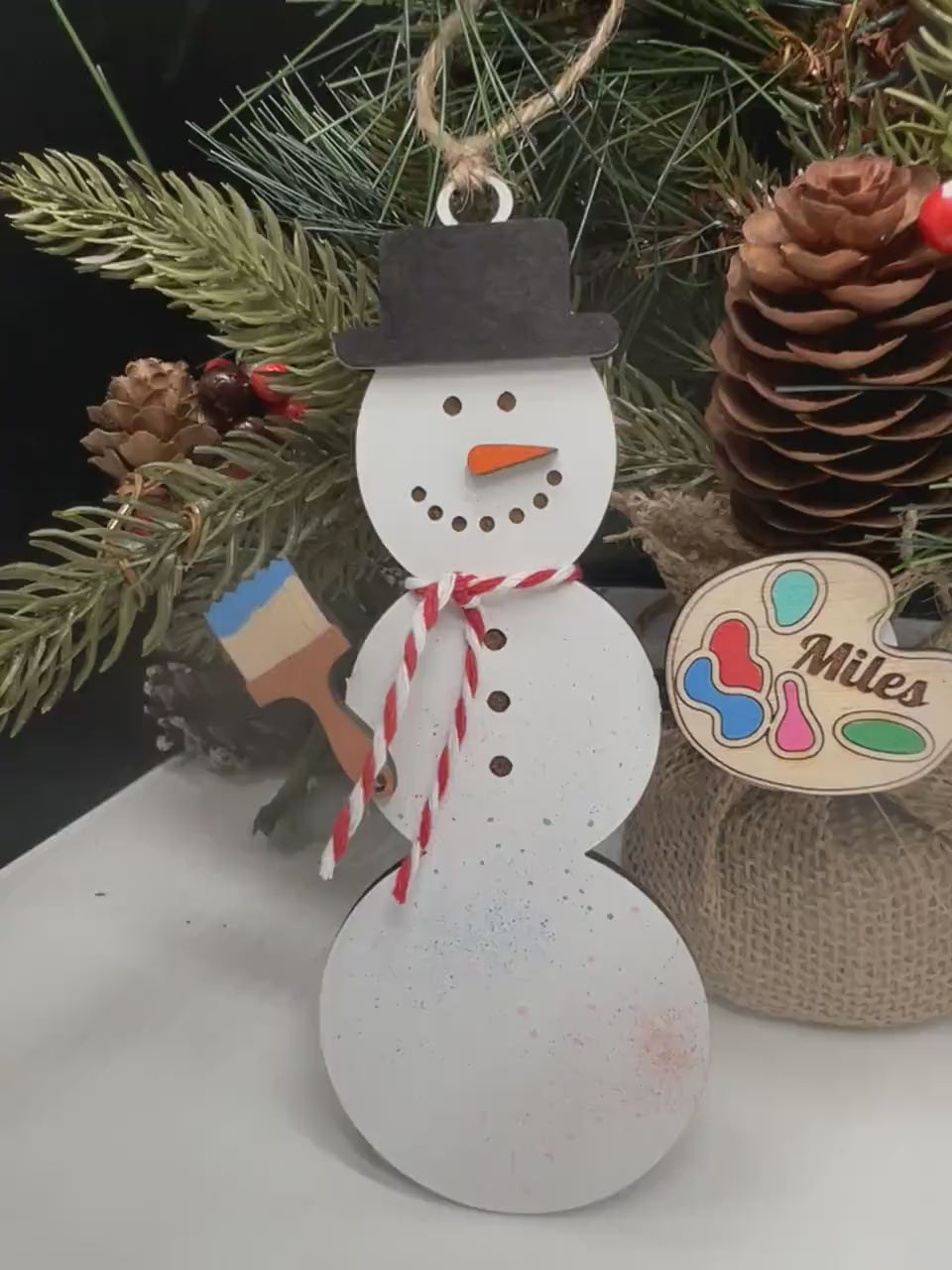 Personalized Artist Snowman Ornament, Gift for Artist/Painter, Snowman Ornament, Christmas Decor, Gift for Kids, Christmas Tree Ornament